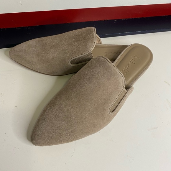 Shoes - Splendid Liza Slide in Beige - Size 7